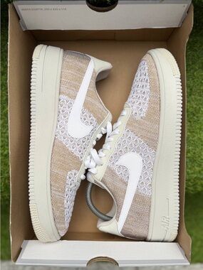 Nike Air Force 1 Flyknit 2.0 Light Bone Shoes Brand New Men’s
IB7675-001
